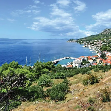 Awesome In Suhi Potok With Wifi Holiday home