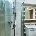 Vakantiehuis Three-bedroom In Suhi Potok Jesenice (Split-Dalmatia)