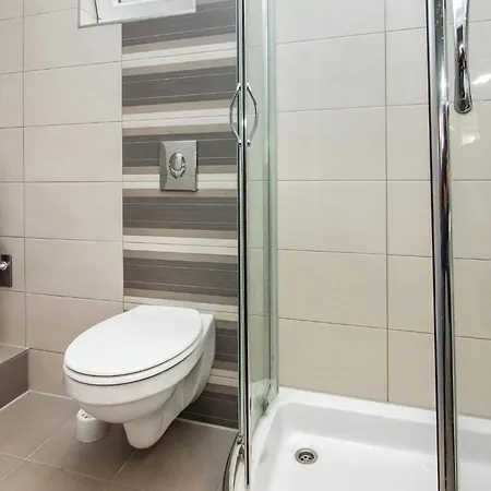 度假居 Three-bedroom In Suhi Potok *