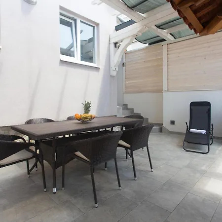 Three-bedroom In Suhi Potok