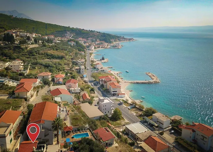 Three-bedroom In Suhi Potok *